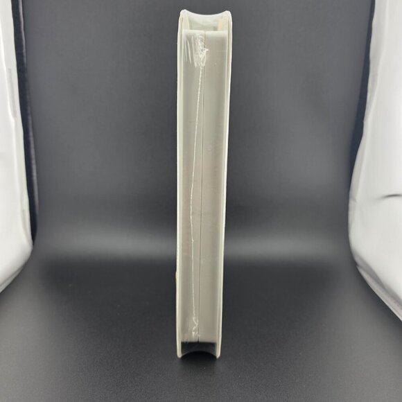 Disney Snow‎ White VHS Sealed NWT - Picture 4 of 7